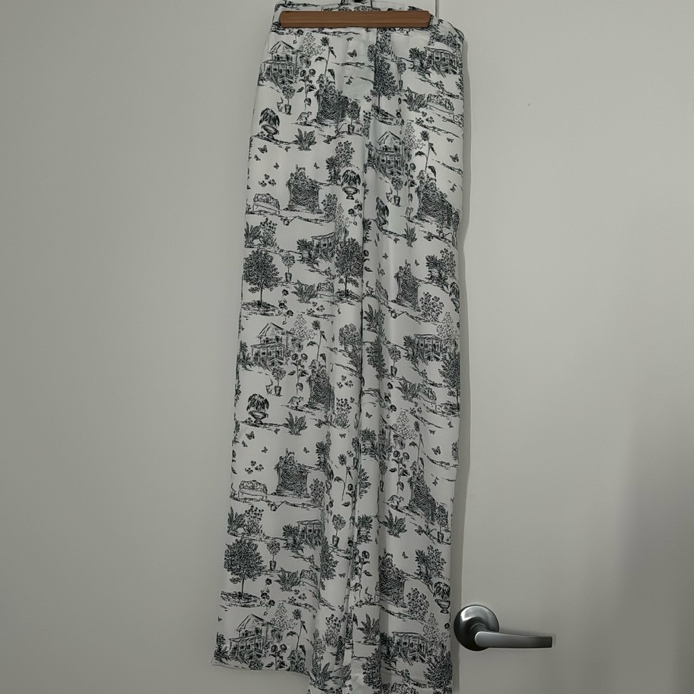 SugarLips Small patterned work pants, high waisted, never worn